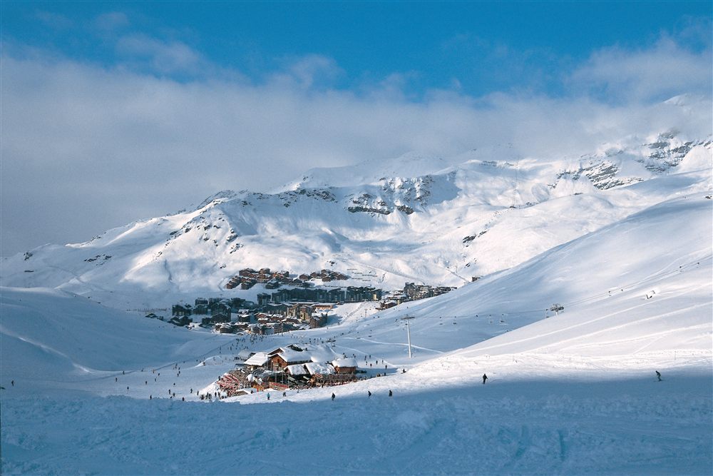 Валь стил. ВАЛЬТОРЕНС горнолыжный курорт Франция. Val Thorens горнолыжный курорт Страна. Берген лыжи. Горнолыжный курорт Тенерифе.