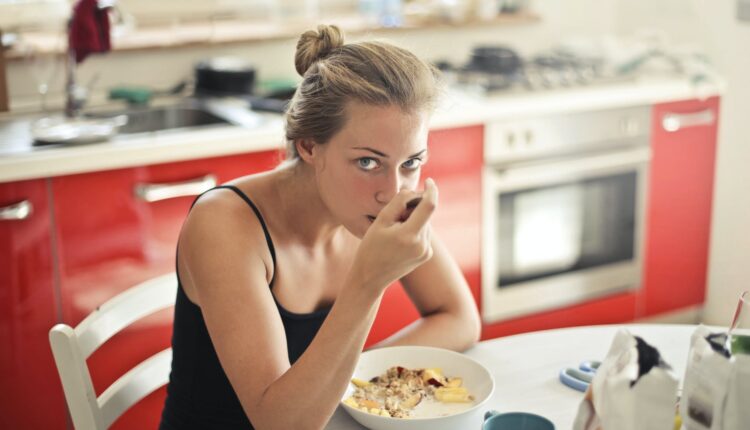 Jedite ovo češće za doručak i bićete dugovečni: Čisti creva, reguliše probavu, pomaže i kod drugih tegoba