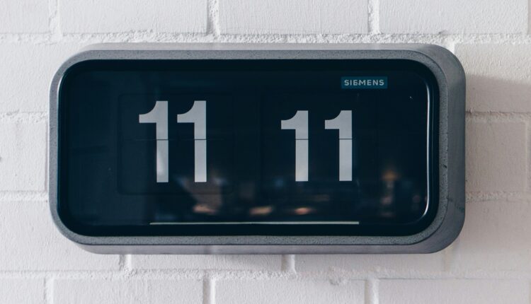 Šta znači ako stalno viđate iste brojeve na satu: 11:11, 22:22 ili 12:12?